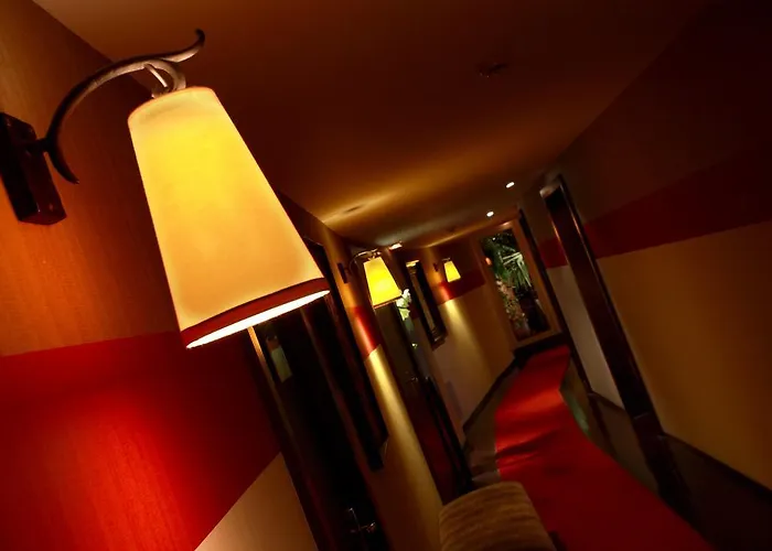 Le Boutique Garonne By Occitania Отель 4*