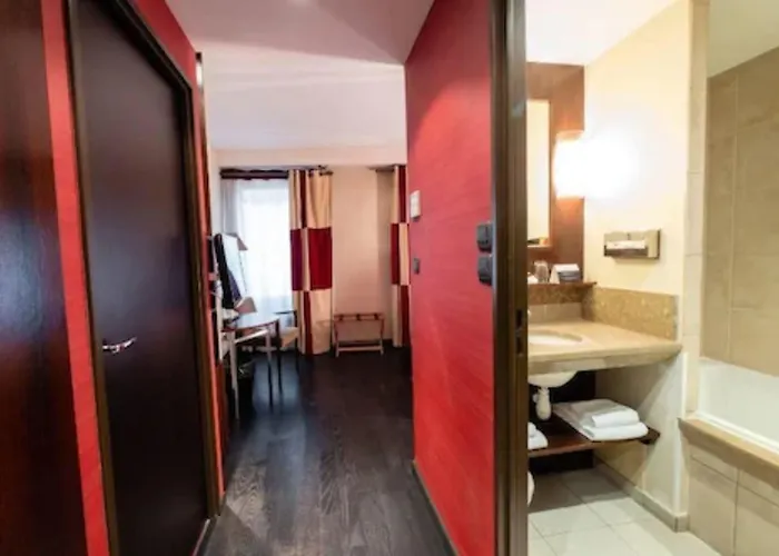 Отель Le Boutique Garonne By Occitania 4*