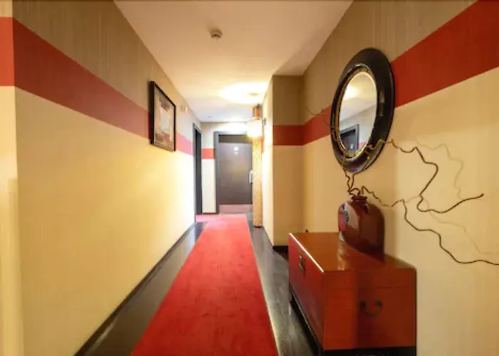 Отель Le Boutique Garonne By Occitania