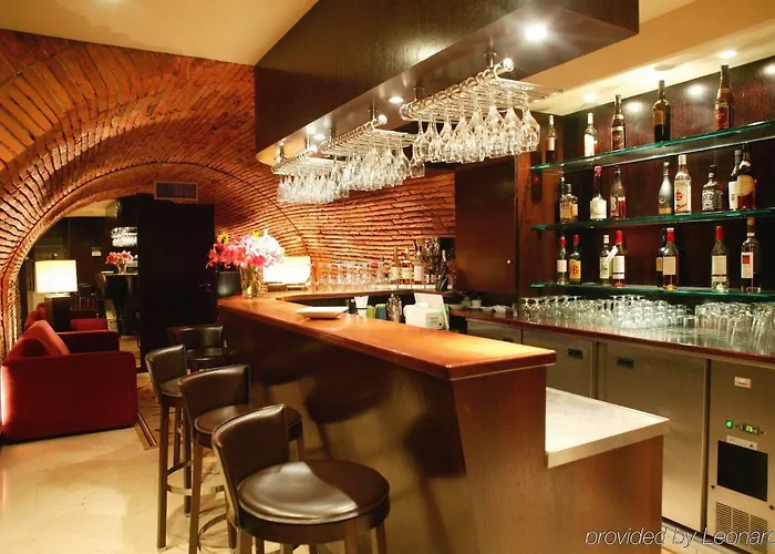 Отель Le Boutique Garonne By Occitania 4*