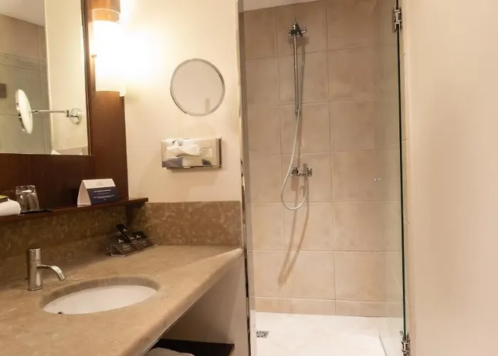 Le Boutique Garonne By Occitania Отель