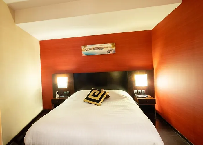 Отель Le Boutique Garonne By Occitania Тулуза